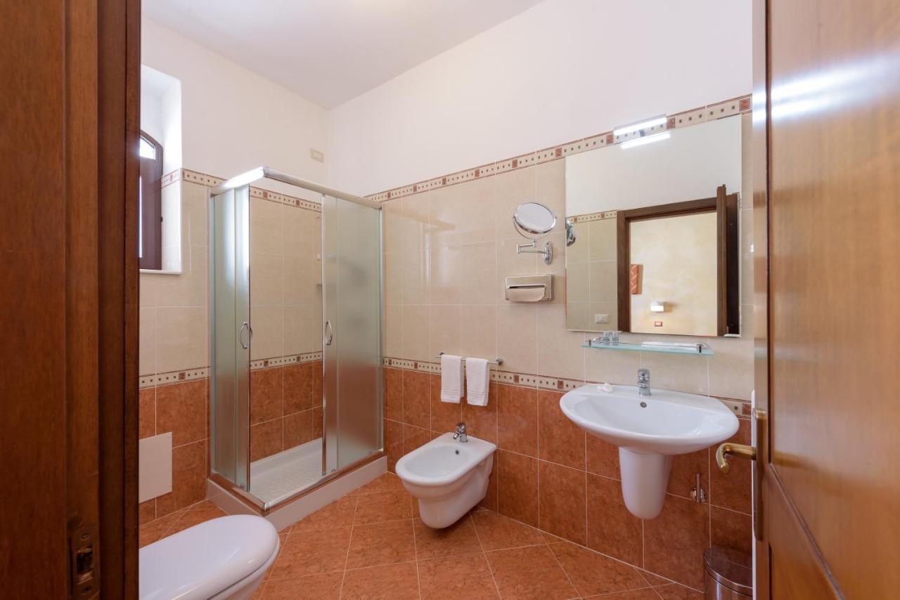 Leone De Castris Wine Hotel 3*